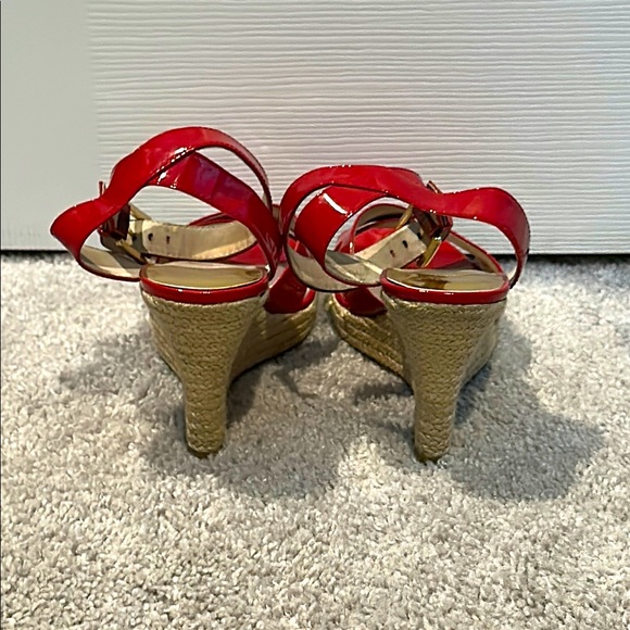 Red Patent Leather Women's Sandals - Picture 3 of 3